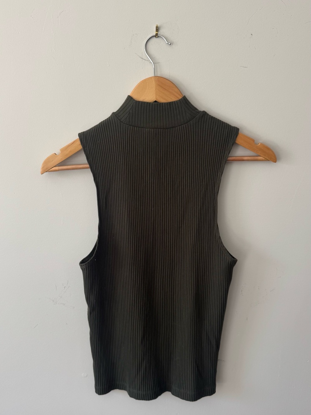 Madewell, Sleeveless Ribbed Mock Neck Top, Olive Green